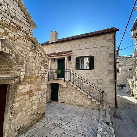 Apartment Mikula And Cvita Stone House Split